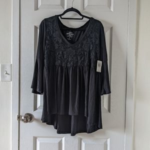 Torrid lace top 0X BNWT
